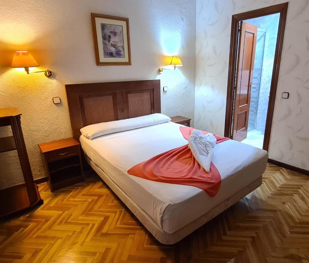 Hostal Sardinero Madrid Dış mekan fotoğraf